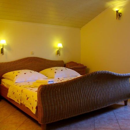 Villa Lucija ラブ エクステリア 写真