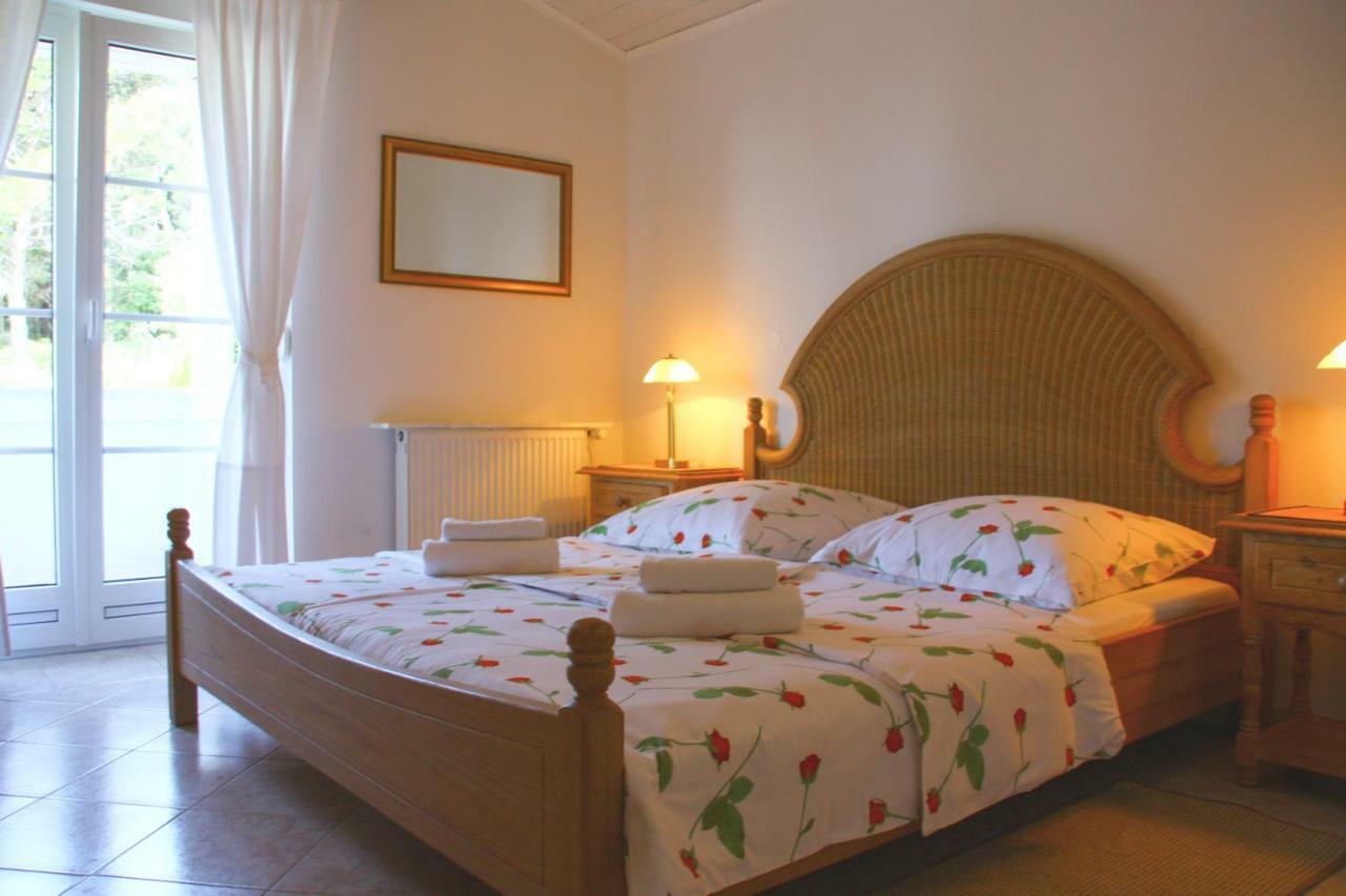 Villa Lucija ラブ エクステリア 写真