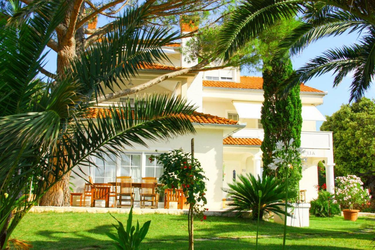 Villa Lucija ラブ エクステリア 写真